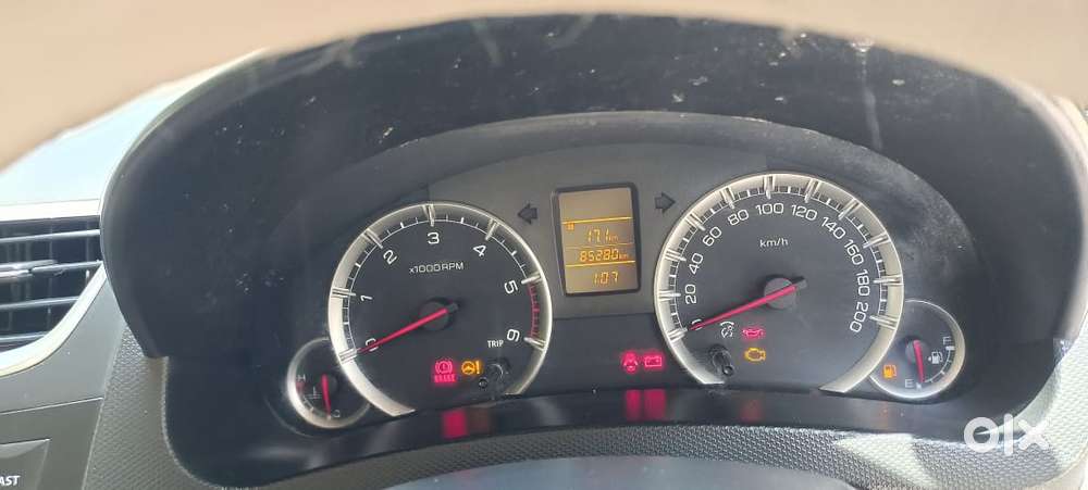 Maruti Suzuki Swift Dzire Vdi Optional, 2016, Diesel