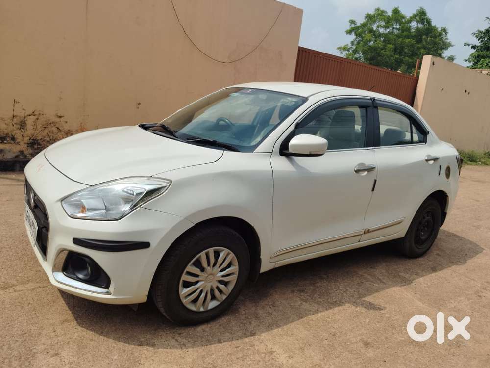 Maruti Suzuki Swift Dzire Vxi Optional, 2020, Petrol