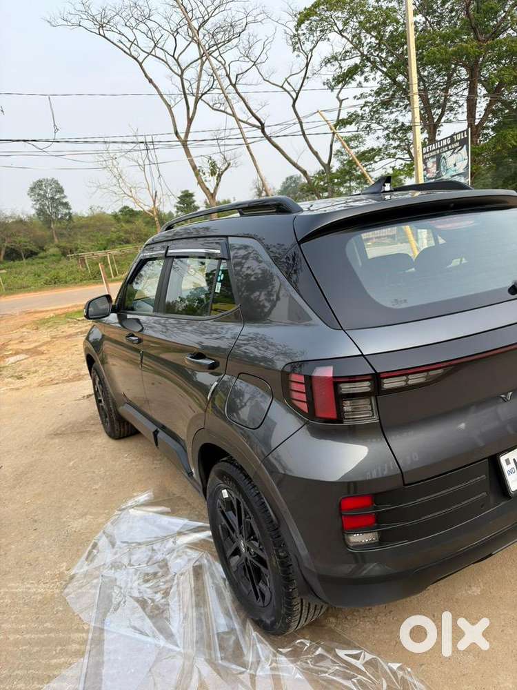 Brand New Condition Hyundai Venue Adventure Edition