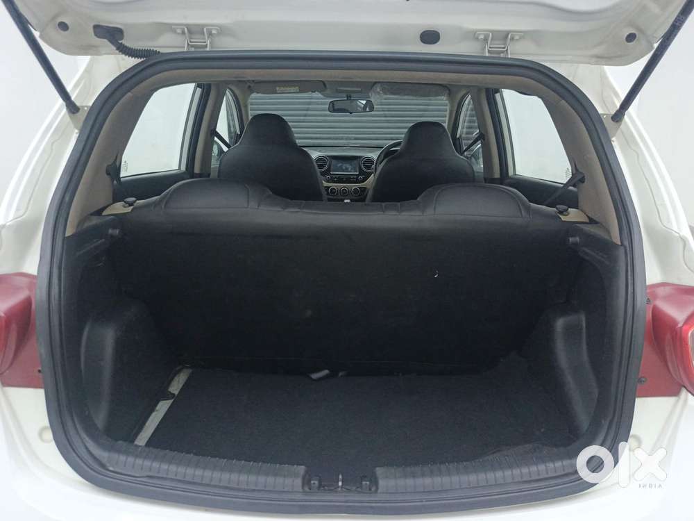 Hyundai Grand I10 [2017-2020] 1.2 Kappa Vtvt Sportz At, 2018, Petrol