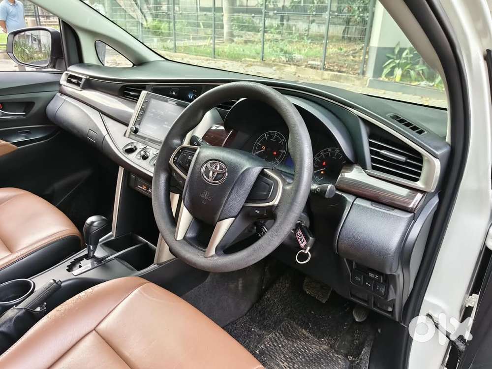 Toyota Innova Crysta [2020-ongoing] 2.4 Gx At 7 Str, 2021, Diesel