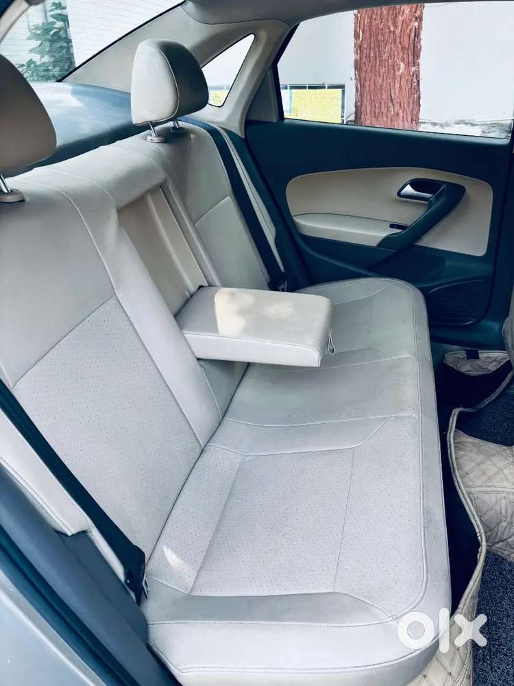 Automatic Showroom Condition Top Model
