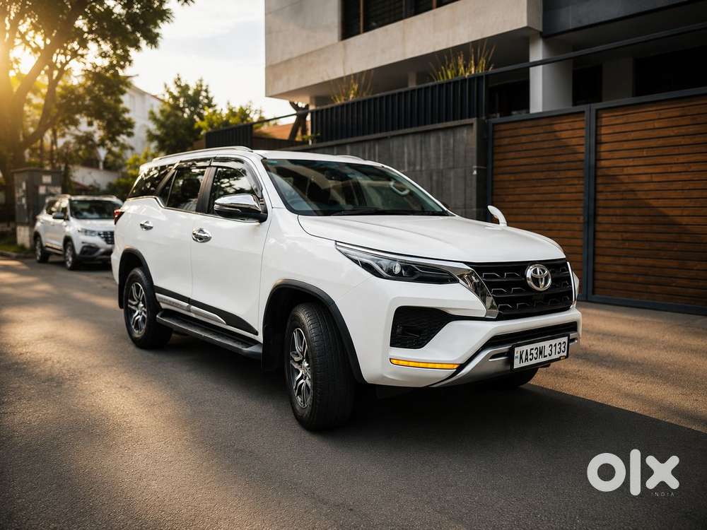 Toyota Fortuner 4X2 MT 2.8 Diesel, 2023, Diesel