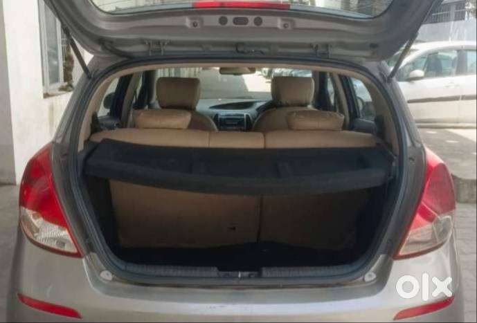 Hyundai I20 Asta Elite (top-end) Diesel 2012  Excellent Condition