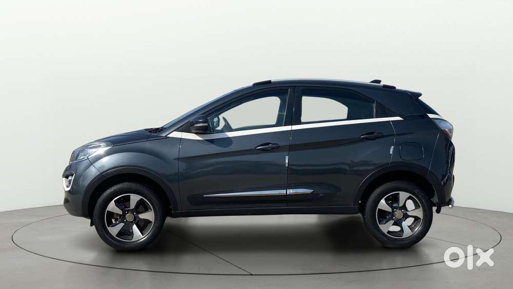 Tata Nexon 1.2 Revotron Xza Plus, 2018, Petrol