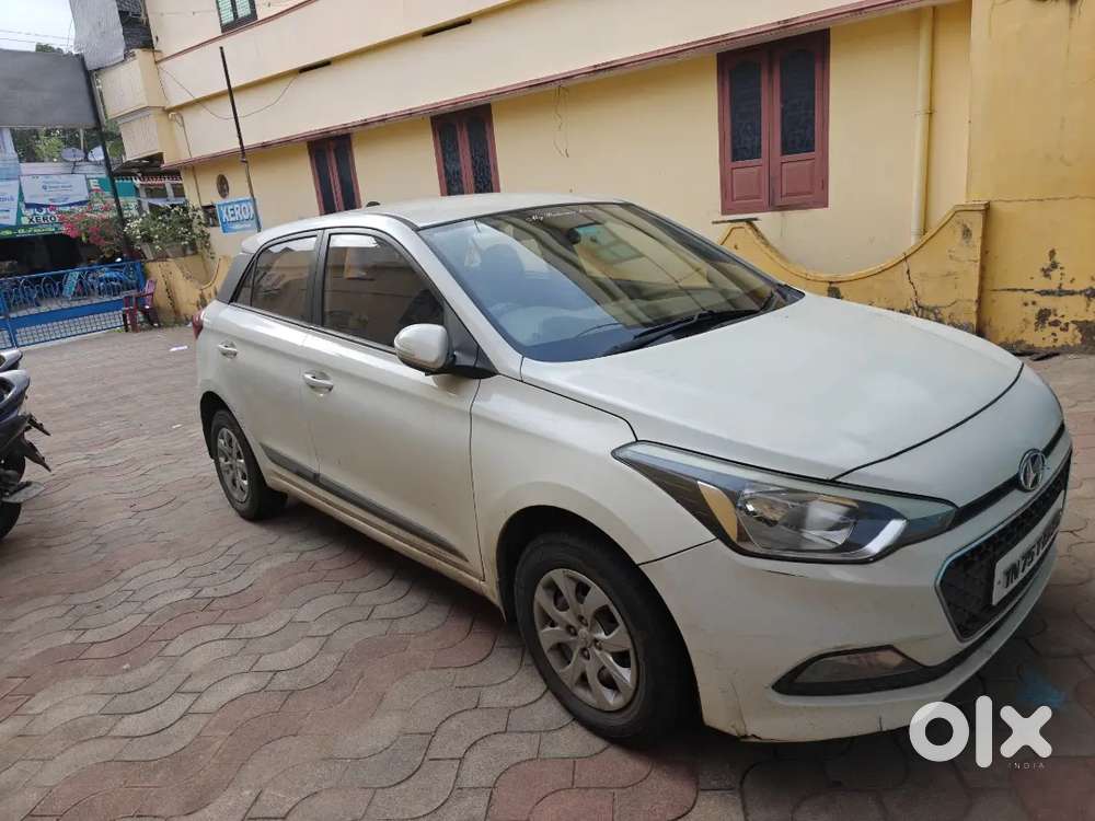 Hyundai I20 2015 Diesel 90000 Km Driven