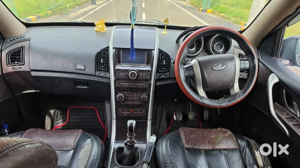 Mahindra Xuv500 2015 Diesel 142000 Km Driven