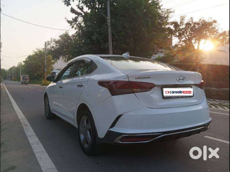 Hyundai Verna, 2022, Diesel