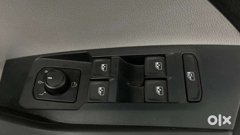 Skoda Kushaq 1.0 Tsi Style At, 2021, Petrol