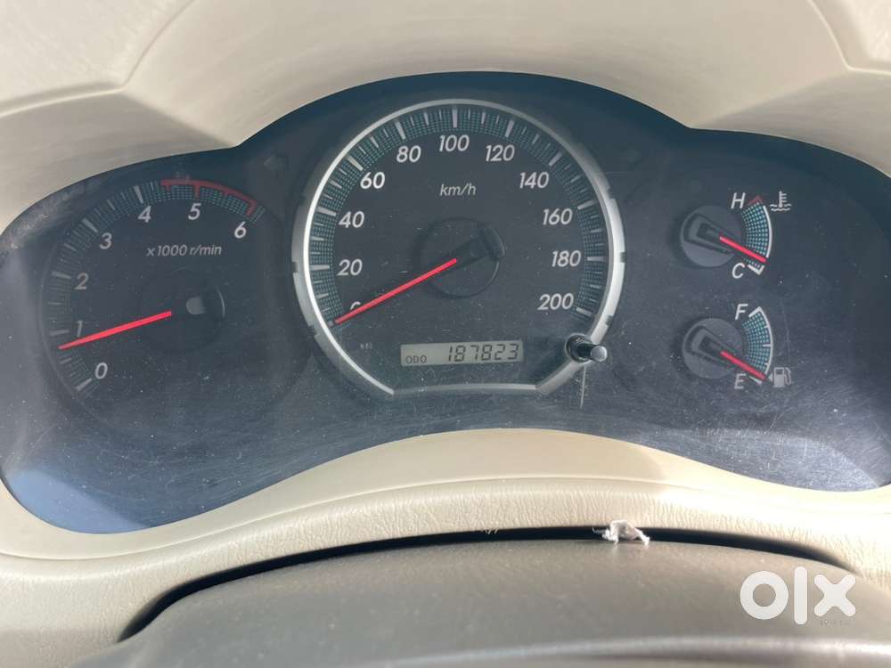 Toyota Innova Diesel 2013