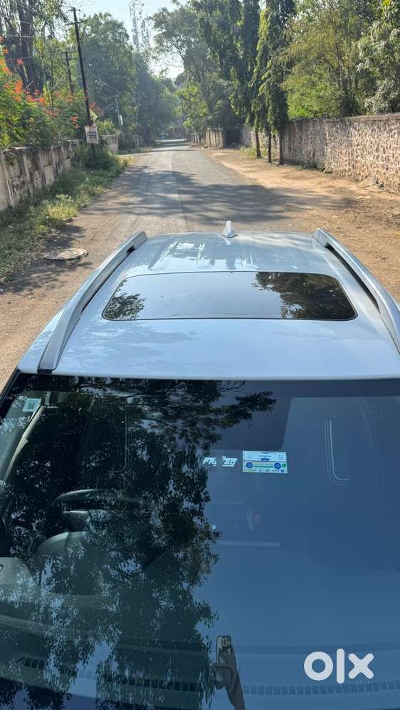Hyundai Venue Sx (o) (2020) Top End Model (direct Owner Car)