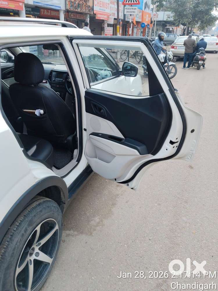 Mahindra Xuv300 W4 Diesel, 2021, Diesel