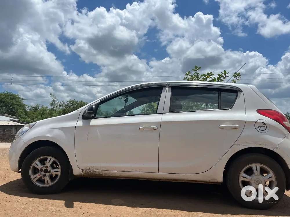 Hyundai New I20 2011 Year