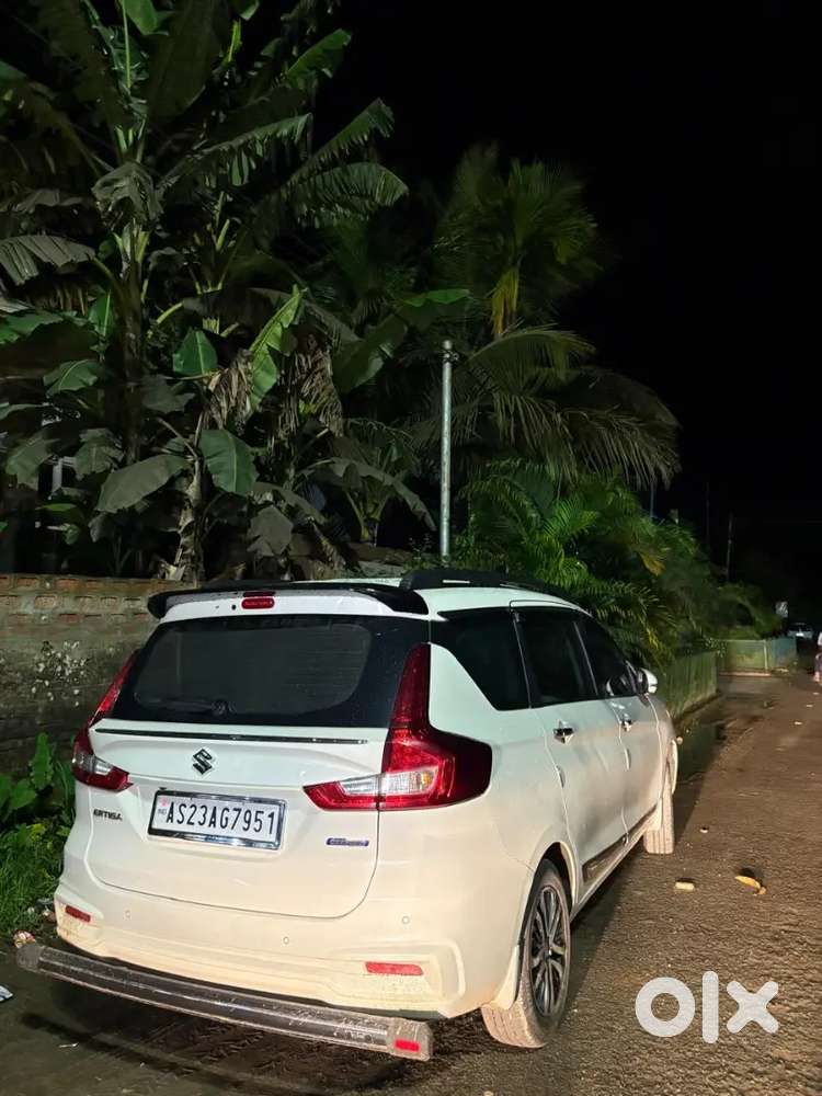 Maruti Suzuki Ertiga Zxi 2023 Plus