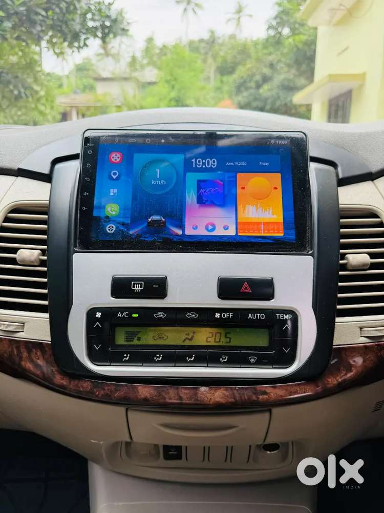 Toyota Innova 2013 V  Diesel 270000 Km Driven Original Kerala