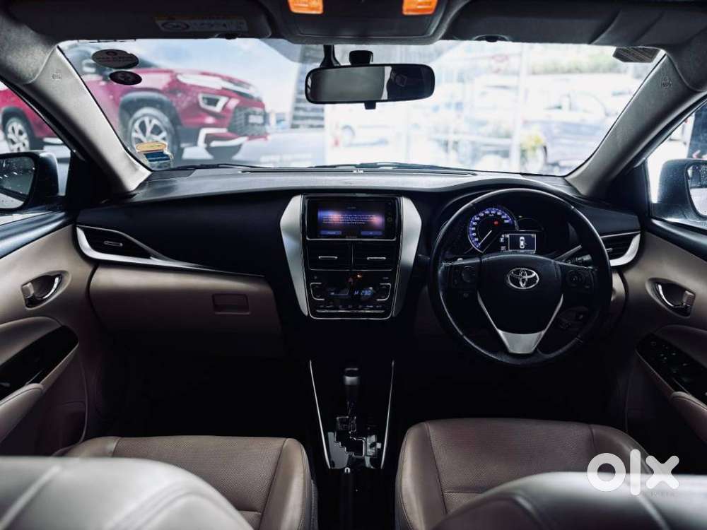Toyota Yaris Vx Cvt, 2019, Petrol