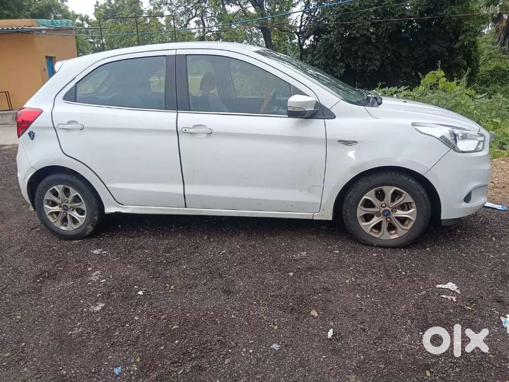 Ford Figo Titanium Plus 2016