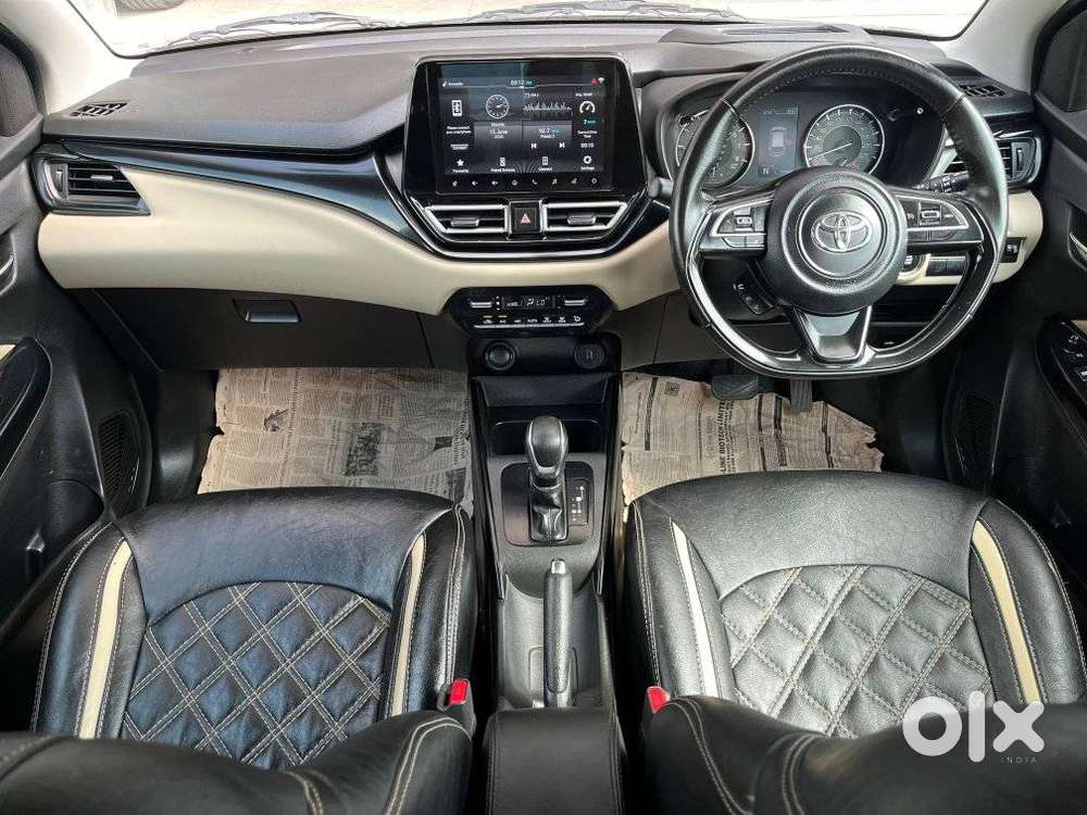 Toyota Glanza 1.2 V Amt, 2022, Petrol