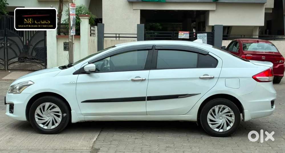 Maruti Suzuki Ciaz Vxi Plus, 2015, Petrol