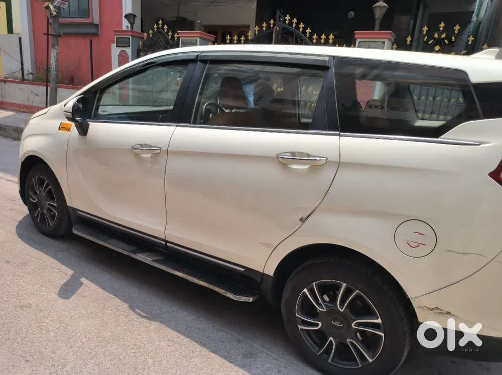 From The Beginning Totally Showroom Track. Well Maintained Car.