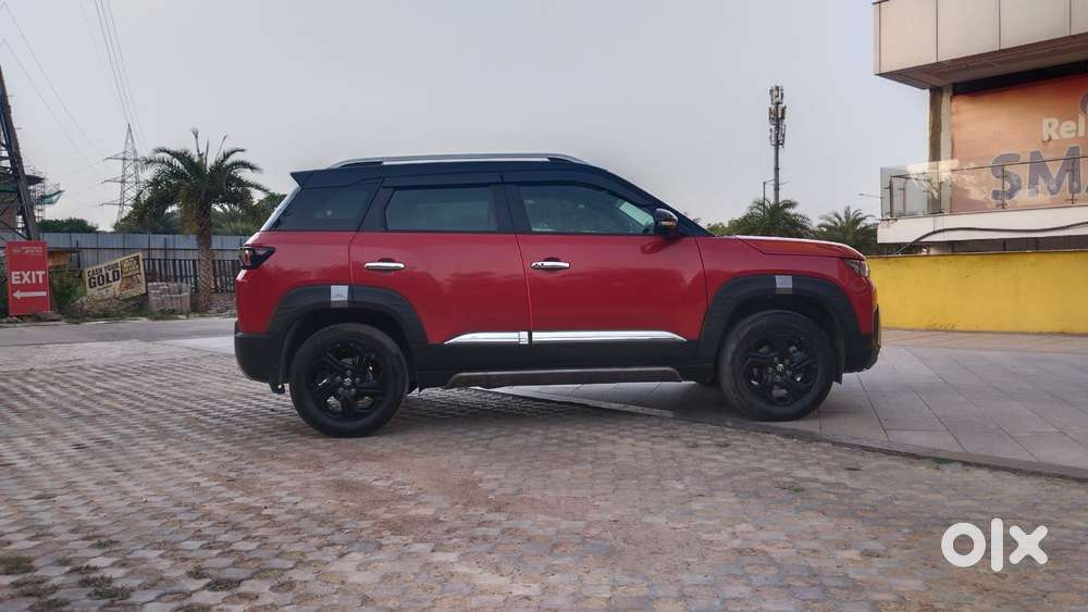 Maruti Suzuki Brezza 1.5 Zxi At Smart Hybrid Dual Tone, 2023, Petrol
