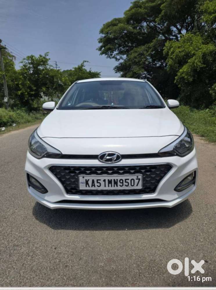Hyundai I20 Magna 1.2 Mt, 2019, Petrol