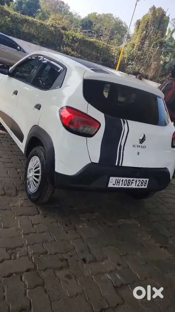 Renault Kwid 2017 Petrol Well Maintained