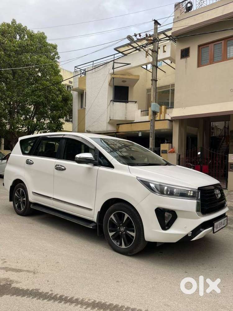 Toyota Innova Crysta 2.8z Automatic, 2019, Diesel