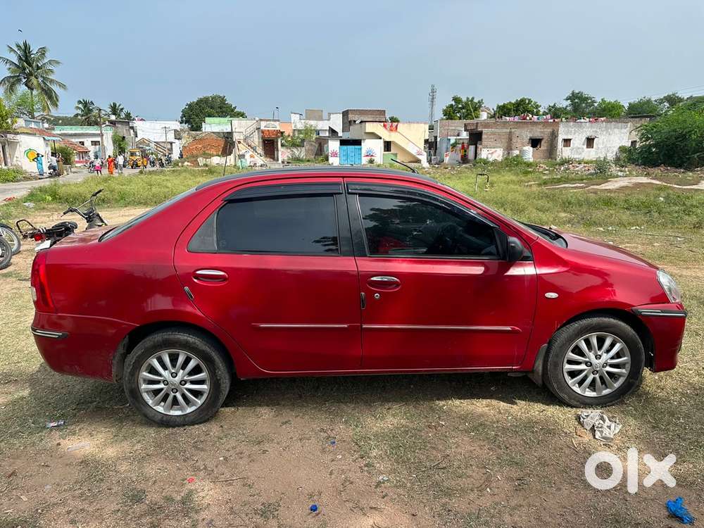 Toyota Etios Petrol 2011