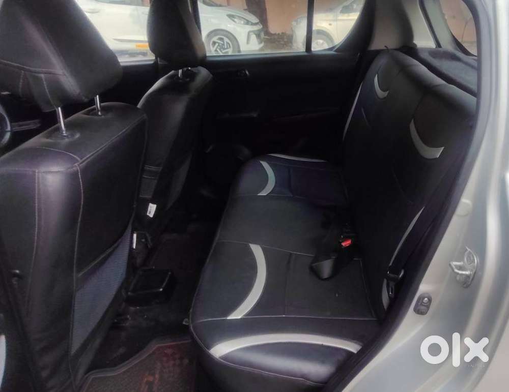 Maruti Suzuki Swift Lxi Optional-o, 2013, Petrol