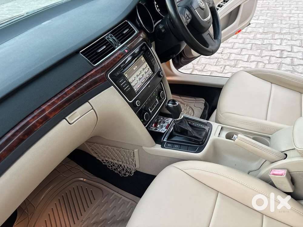 Skoda Superb 2008-2013 Elegance 1.8 Tsi At, 2014, Petrol