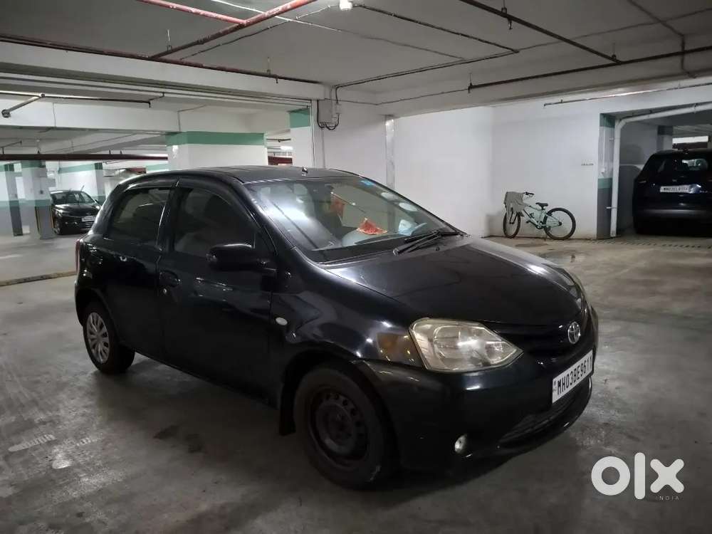 Toyota Etios Liva Petrol 2012