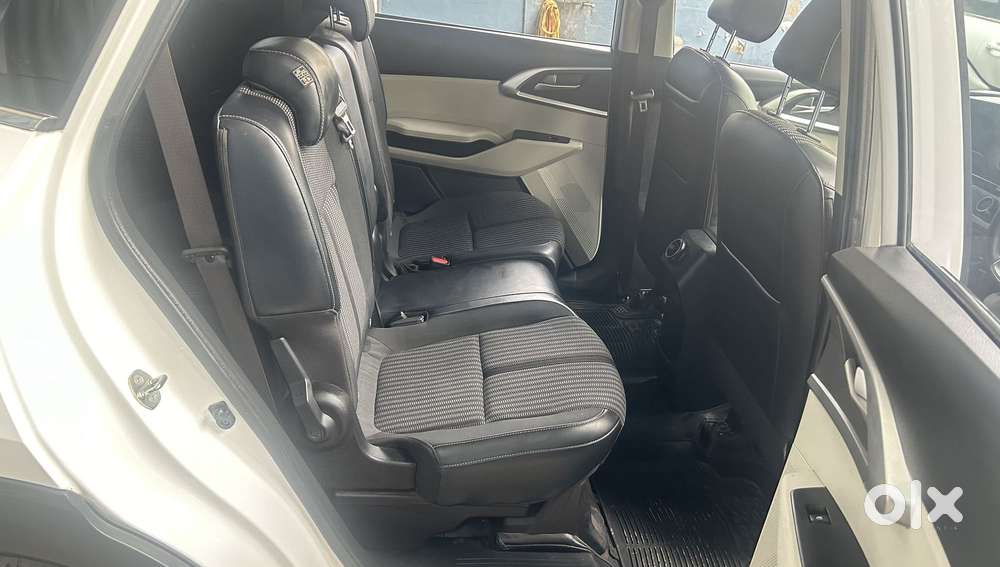 Kia Carens 1.4 Premium 7 Str, 2023, Petrol