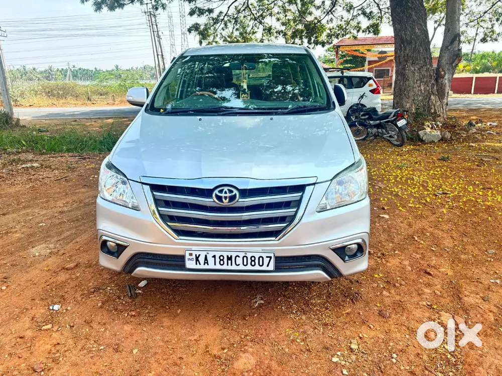 Toyota Innova 2013 Diesel Well Maintained