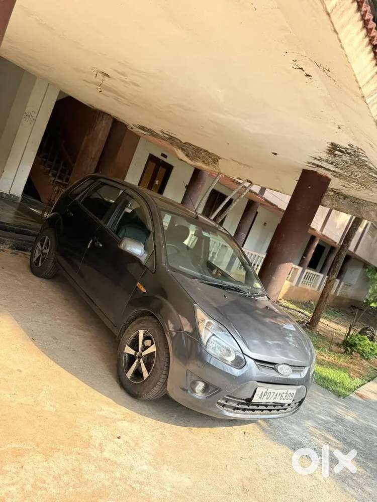 Ford Figo 2010 Diesel Well Maintained All New Tyres Ac Good Condetion