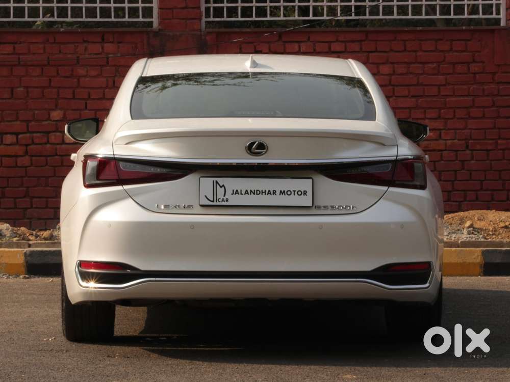 Lexus Es 300h Exquisite, 2026, Petrol