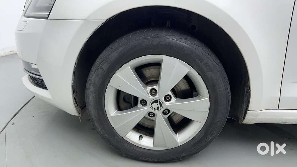 Skoda Octavia 1.8 Tsi Style At, 2018, Petrol