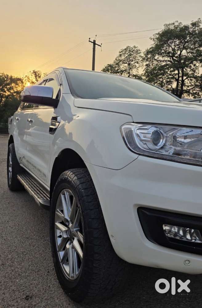 Ford Endeavour 3.2 Titanium At 4x4, 2017, Diesel