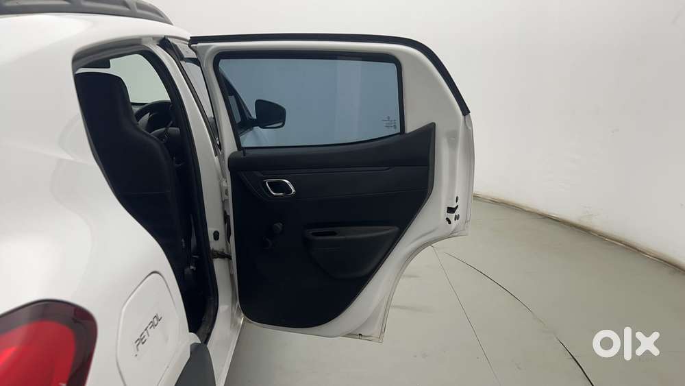 Renault Kwid 2019-ongoing 1.0 Rxt (o), 2019, Petrol