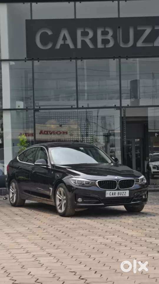 Bmw 3 Series Gt 320d Luxury Line, 2018, Diesel