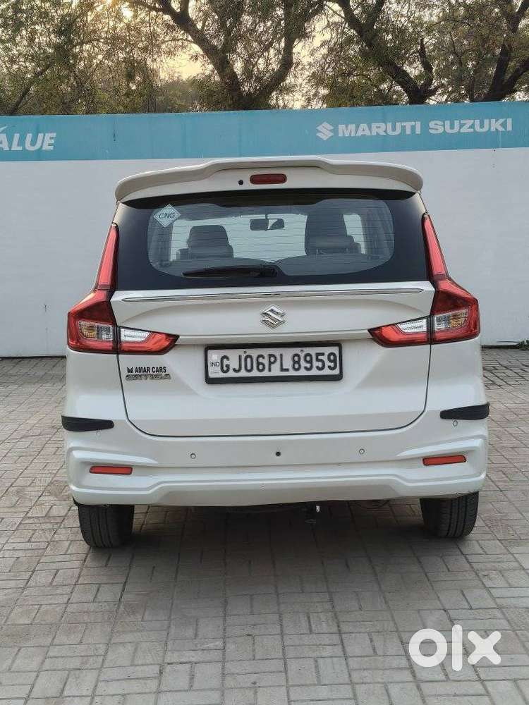 Maruti Suzuki Ertiga Zxi (o) Cng [2022-2023], 2023, Petrol