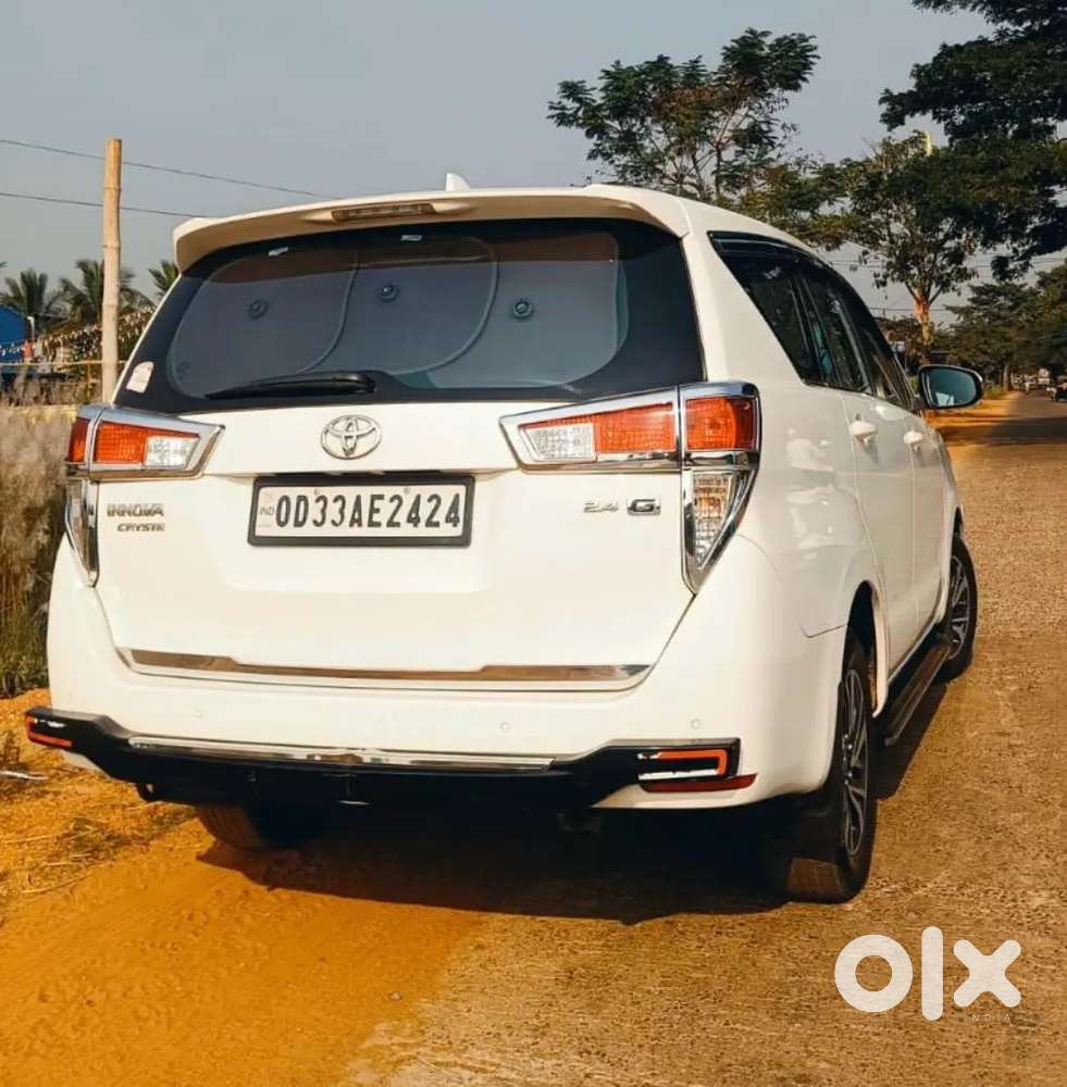 Toyota Innova Crysta 2022 Diesel 50000 Km Driven