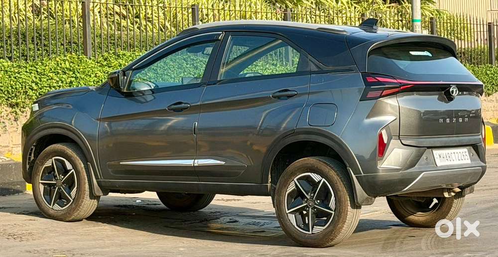 Tata Nexon, 2023, Petrol