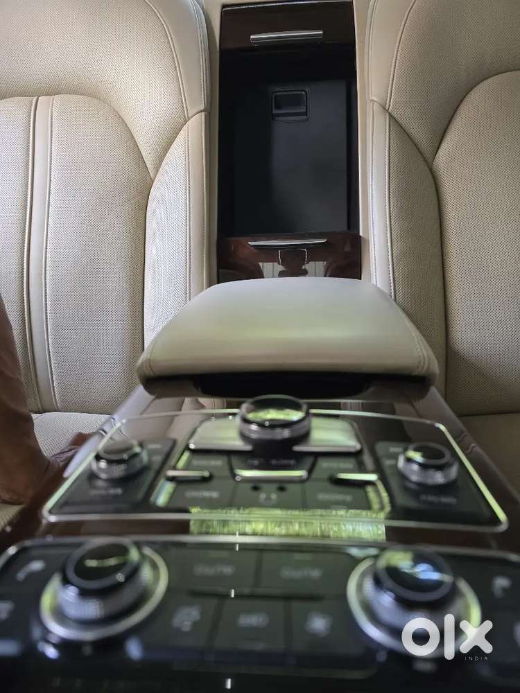 Audi A8 L 2015 Diesel 70000 Km Driven