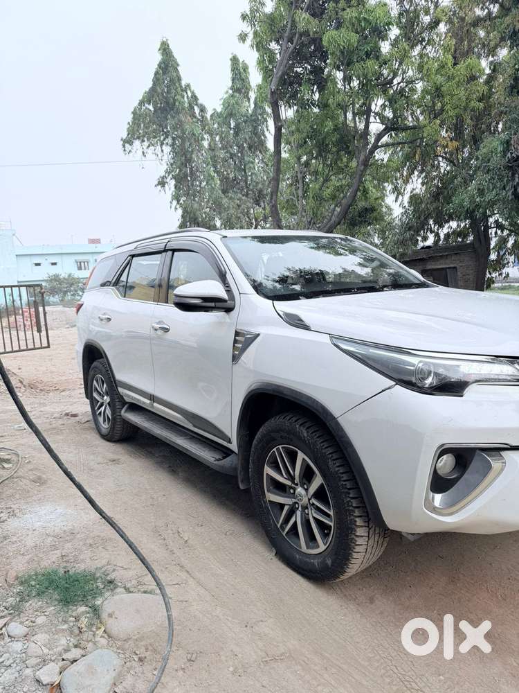 Toyota Fortuner 3.0 4x4 Manual, 2017, Diesel