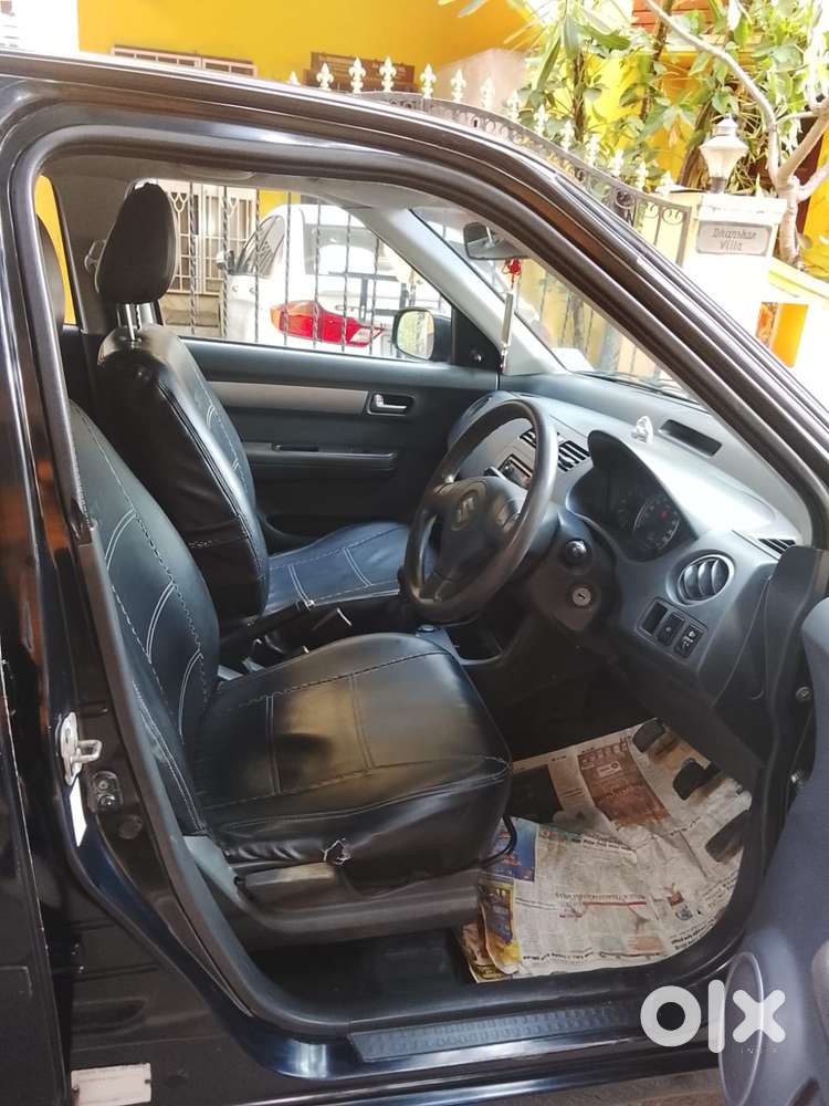 Maruti Suzuki Swift Vxi + Manual, 2006, Petrol