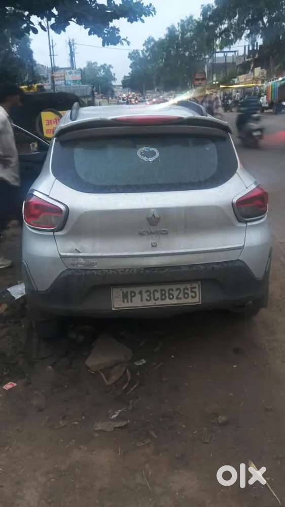 Renault Kwid 2016 Petrol Well Maintained