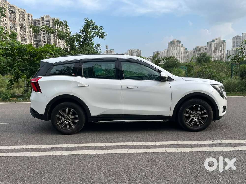 Mahindra Xuv700 2.0 Ax 7 Petrol At Luxury Pack Str, 2022, Petrol