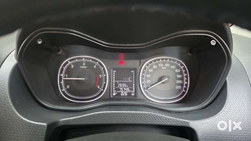 Maruti Suzuki Brezza Zdi+ Dual Tone, 2016, Diesel