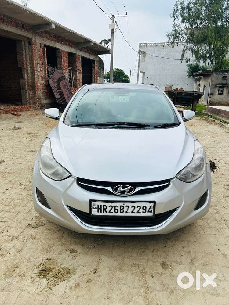 Hyundai New Elantra 2013 Petrol Well Maintained